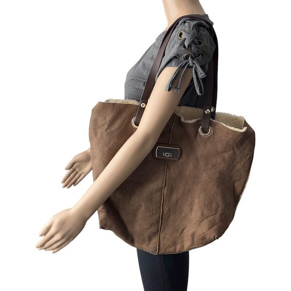 UGG Jane Shearling Brown Tote Bag - Picture 2 of 13